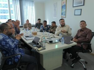 PT Awina Sinergi International Minati Potensi Pengelolaan Sampah di Padang