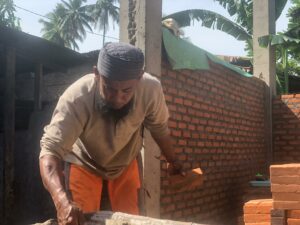 Rumah Layak Huni dari UPZ Semen Padang untuk Novrida