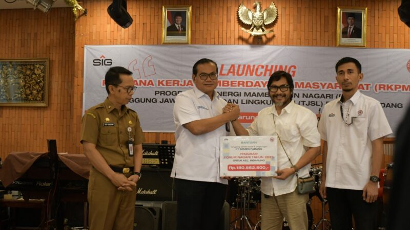 Semen Padang Kucurkan Rp180 Juta untuk Forum Nagari Indarung Dukung 4 Program Unggulan