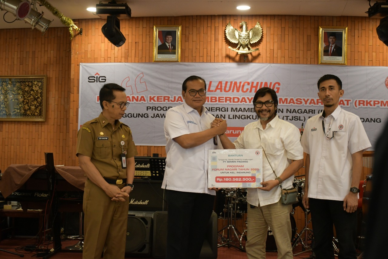 Semen Padang Kucurkan Rp180 Juta untuk Forum Nagari Indarung Dukung 4 Program Unggulan