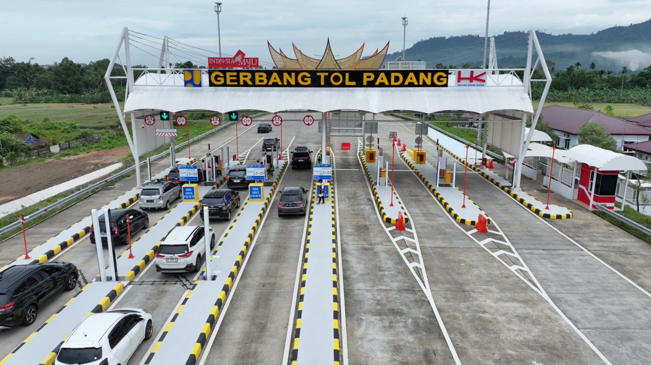 Antusiasme Pengguna Tol di Sumbar Tinggi, 139.735 Kendaraan Melintas dalam 2 Minggu