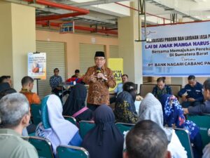 Bank Nagari Sosialiasi Produk ke Pedagang Pasar Raya, Wawako: Supaya Paham Akses Pembiayaan