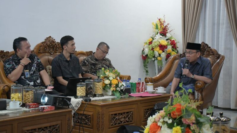 Semen Padang Tawarkan Solusi Hijau dan Ekonomi Lewat Kaliandra dan Maggot