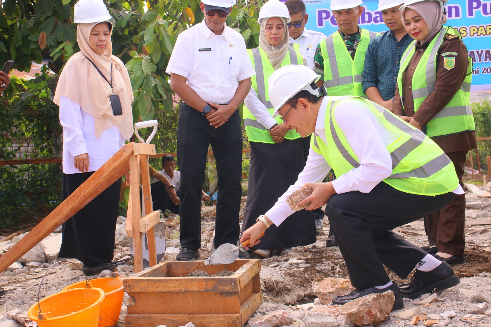 Wako Payakumbuh Letakan Batu Pertama Relokasi Puskesmas Parit Malintang