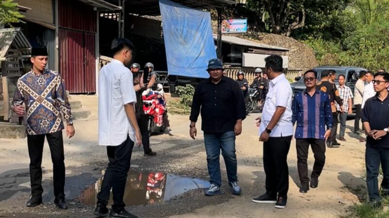 Janjikan Perbaikan Bertahap, Wagub Sumbar Tinjau Jalan Rusak di Sawahlunto