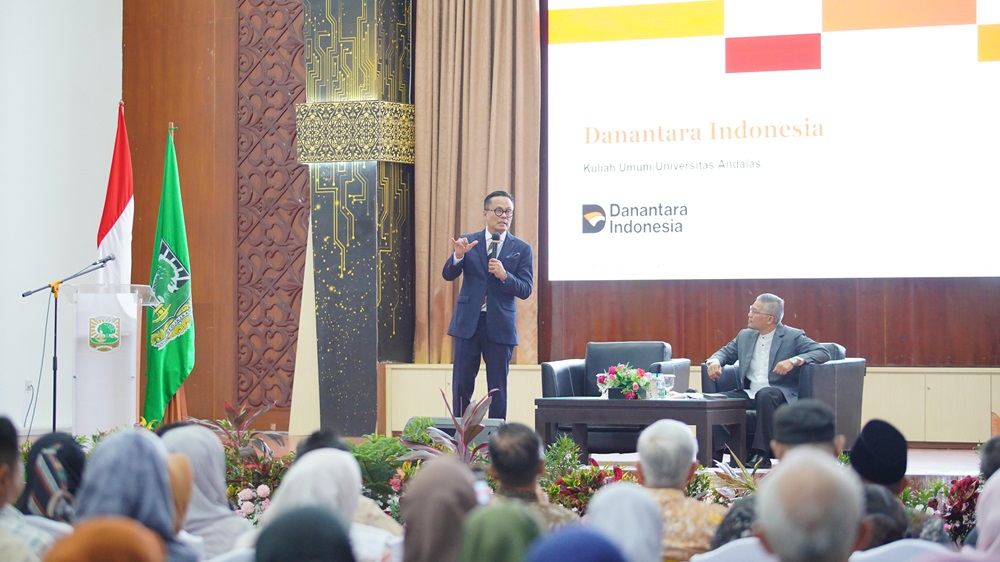 Dorong Penguatan Kampus dan Industri, Wamen BUMN Dony Oskaria Beri Kuliah Umum di UNAND