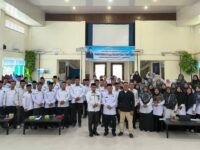 Kementerian Agama (Kemenag) Kabupaten Padang Pariaman mendorong penyuluh agama untuk beradaptasi dengan perkembangan teknologi digital