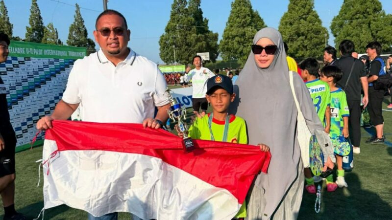 Pencinta sepakbola Andre Rosiade kembali mengingatkan Ketua Umum PSSI Erick Thohir agar jangan melupakan pembinaan generasi muda