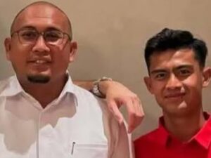Wakil Ketua Komisi VI DPR RI Andre Rosiade bakal menggelar Andre Rosiade Cup, Festival Sepakbola Usia Dini. Festival ini dilaksanakan sebagai bentuk komitmen Andre untuk pembinaan