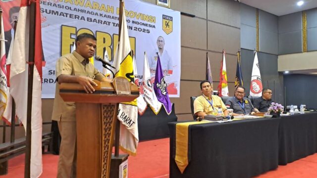 Khairuddin Simanjuntak terpilih secara aklamasi menjadi Ketua Umum Federasi Olahraga Karate-Do Indonesia (FORKI) Sumbar, Kamis (26/6/2025).