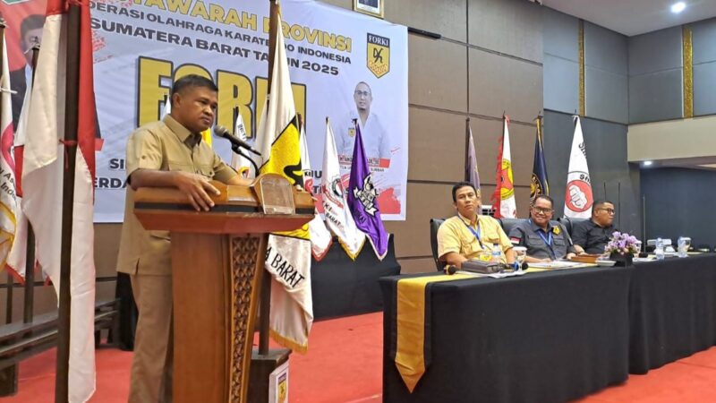 Khairuddin Simanjuntak terpilih secara aklamasi menjadi Ketua Umum Federasi Olahraga Karate-Do Indonesia (FORKI) Sumbar, Kamis (26/6/2025).