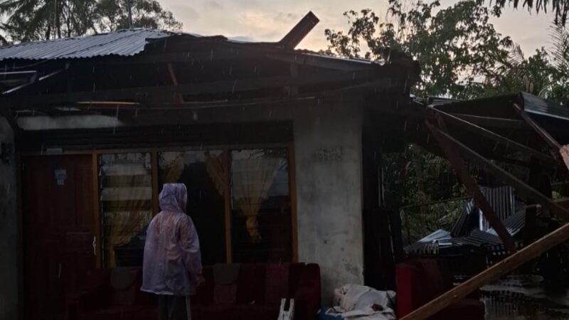 12 Rumah di Limapuluh Kota Rusak Diterjang Angin Kencang, BPBD Pastikan Tak Terkait OMC