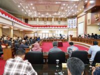 DPRD Sahkan Perda RPJMD 2025-2029 dan Perubahan APBD Padang Panjang 2025