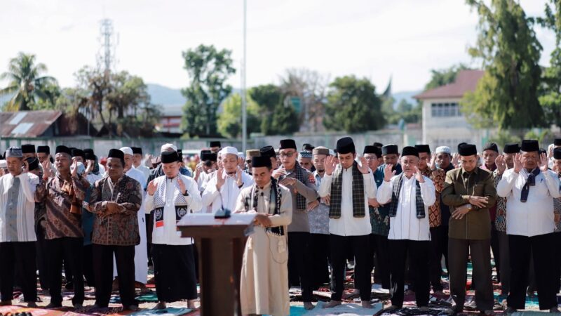 Warga Solok Gelar Salat Istisqa, Harapkan Turunnya Hujan Usai 3 Bulan Kemarau