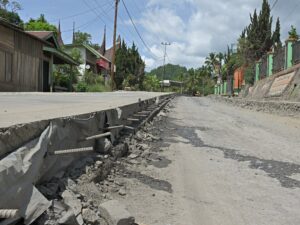 Perbaikan Jalan Penghubung Payakumbuh-Lintau, Progres Capai 50 Persen
