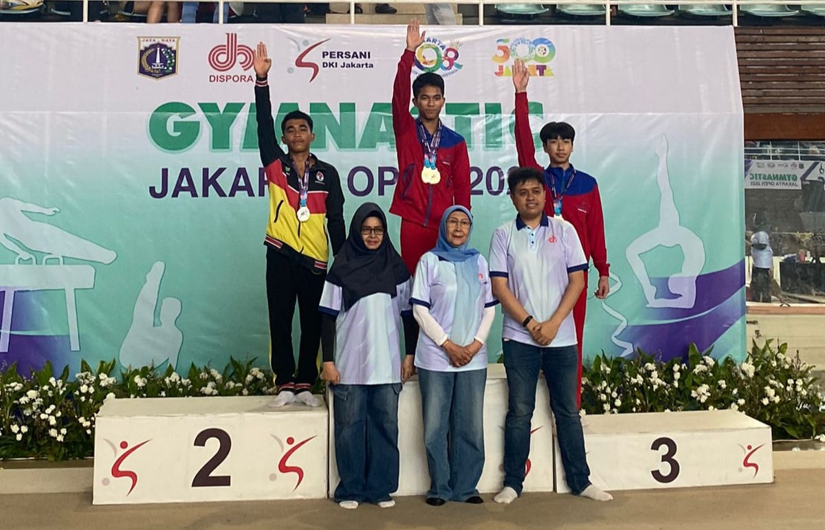 Wako Payakumbuh Lepas Atlet Senam Berlaga di Kejurnas Indonesia Open 2025