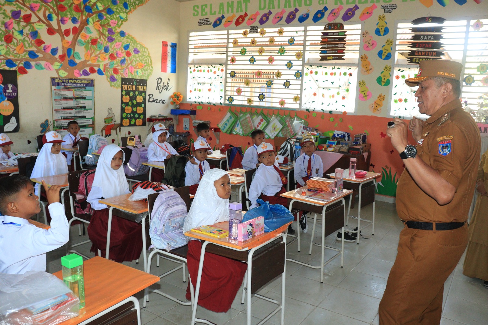 Kegiatan MPLS, Wawako Payakumbuh Lakukan Monitoring Hari Pertama Sekolah