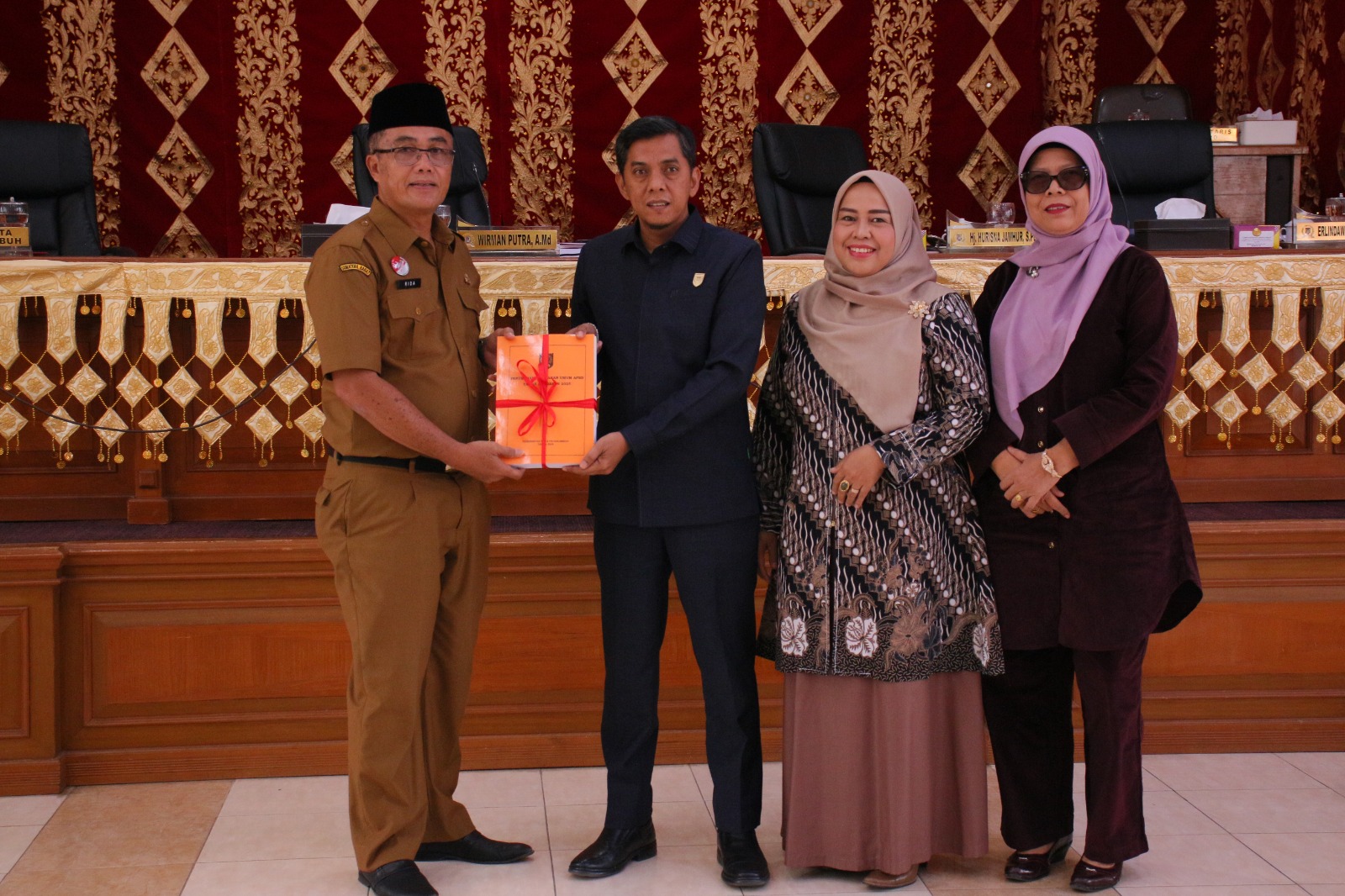 Paripurna DPRD, Pemko Payakumbuh Sampaikan Nota KUA PPAS APBD Perubahan 2025