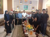 Ketum IPSI Sumbar Lepas Tim Silat Tradisi ke Festival Olahraga Rekreasi Nasional VIII di NTB