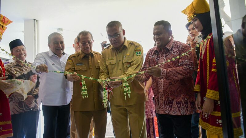 Semen Padang Bangun Taman Digital Ecobrick di Museum Adityawarman