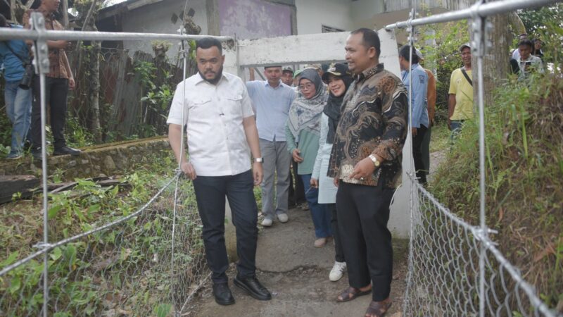 Didatangi Walikota Padang, Masyarakat Koto Lua Minta Dibangunkan Jembatan Permanen
