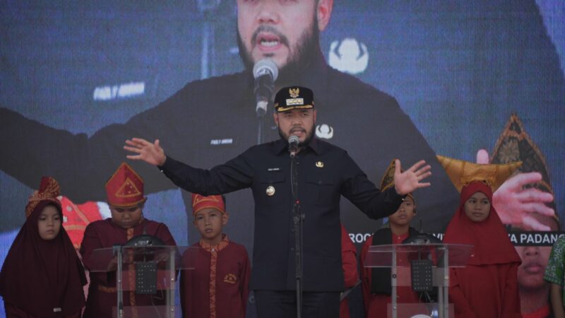 Wako Fadly Amran Puji Lomba Cerdas Sains untuk SD dan SMP se Kota Padang