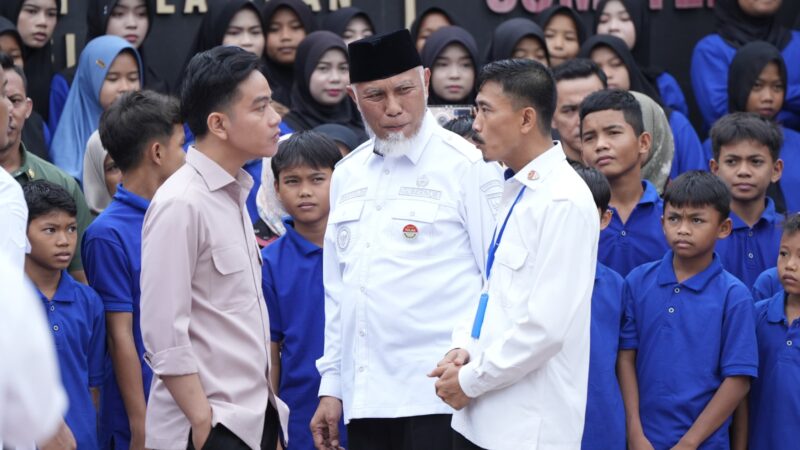 Kunker ke Sumbar, Wapres Gibran Kunjungi SRMP 4 Padang