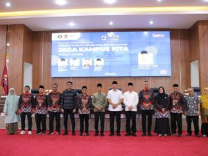 Sekitar 500 mahasiswa UIN Imam Bonjol Padang mengikuti kegiatan bertajuk Penguatan Kampus Kebangsaan dengan tema “Jaga Kampus Kita”,