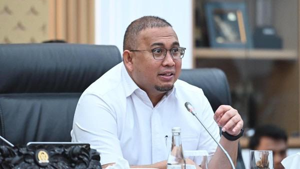 Wakil Ketua Komisi VI DPR dari Fraksi Gerindra Andre Rosiade mengatakan, salah satu bahasan pada Rapat Dengar Pendapat Komisi VI dengan Telkom