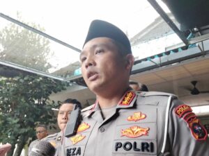 Operasi Patuh Singgalang Resmi Dimulai, Polisi Sasar Pengendara Tanpa Helm dan Gunakan HP Saat Berkendara