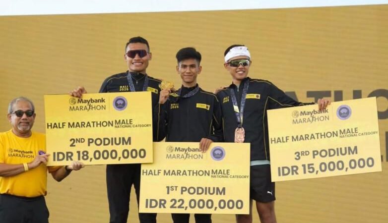 Atlet PASI Padang Juara di Maybank Bali Marathon 2025, Wako Fadly: Jadi Motivasi bagi Generasi Muda