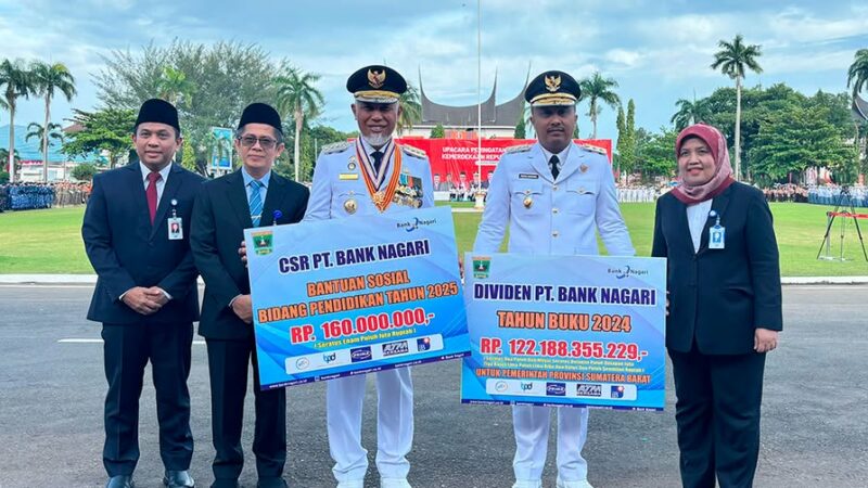 Dukung Pembangunan Daerah, Bank Nagari Setor Dividen Rp122,18 Miliar ke Pemprov Sumbar