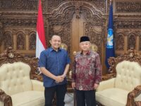 Anggota DPRD Sumbar Muhayatul yang kembali ditunjuk menjadi Sekretaris DPW PAN Sumbar