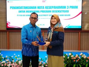 Bank Nagari Siapkan Skema Pembiayaan Dukung Program Degensetisasi Bersama PLN