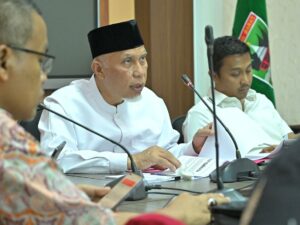 Gubernur Mahyeldi Ajak Masyarakat Sumbar Berpartisi Aktif Semarakkan HUT Ke-80 Kemerdekaan RI
