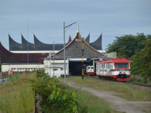Perluas Jangkauan Layanan, KA Lembah Anai Kembali Layani Penumpang Hingga BIM