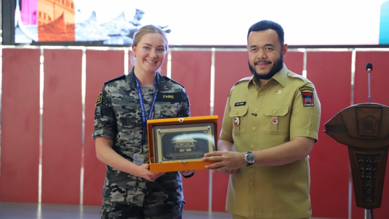 Wako Padang Terima Kunjungan Delegasi AAL APCS Perwakilan Taruna dari 22 Negara