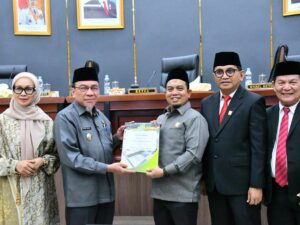 Pendapatan Ditarget Rp3 Triliun, Pemko dan DPRD Padang Sepakati KUA PPAS APBD 2026