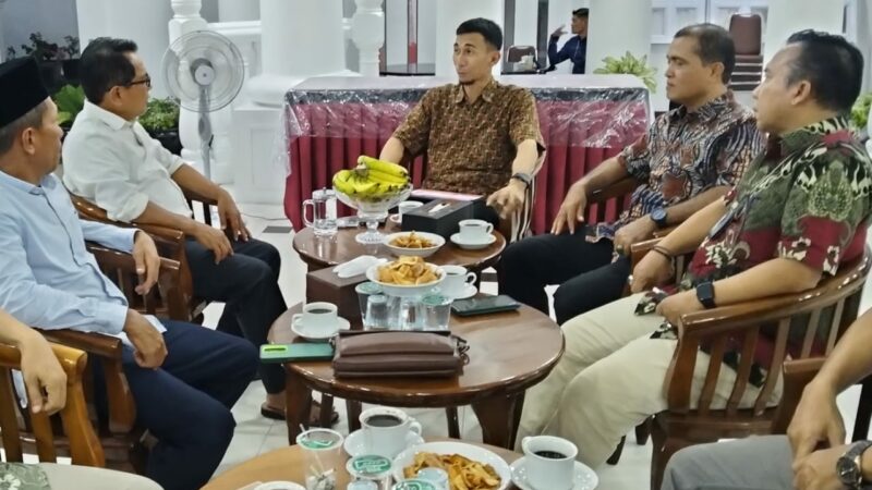 Dukung Energi Terbarukan, Bupati Padang Pariaman Apresiasi Program Kaliandra PT Semen Padang