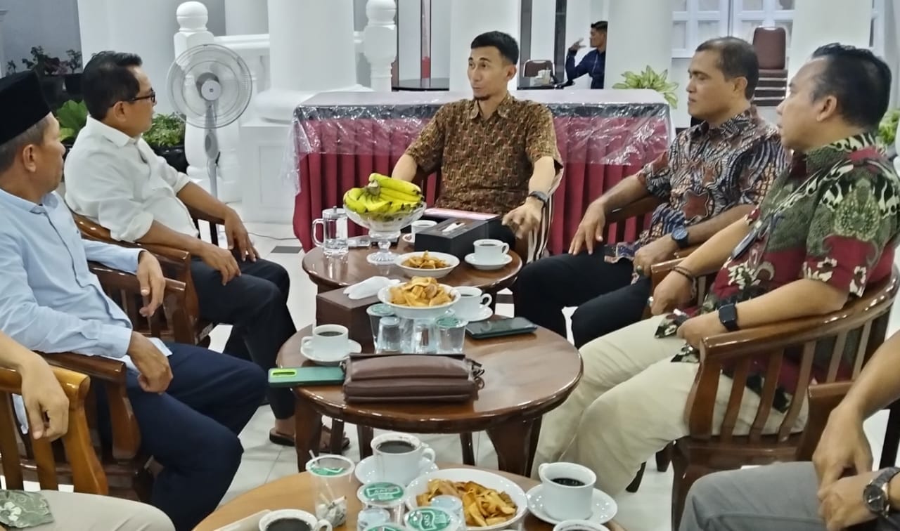 Dukung Energi Terbarukan, Bupati Padang Pariaman Apresiasi Program Kaliandra PT Semen Padang
