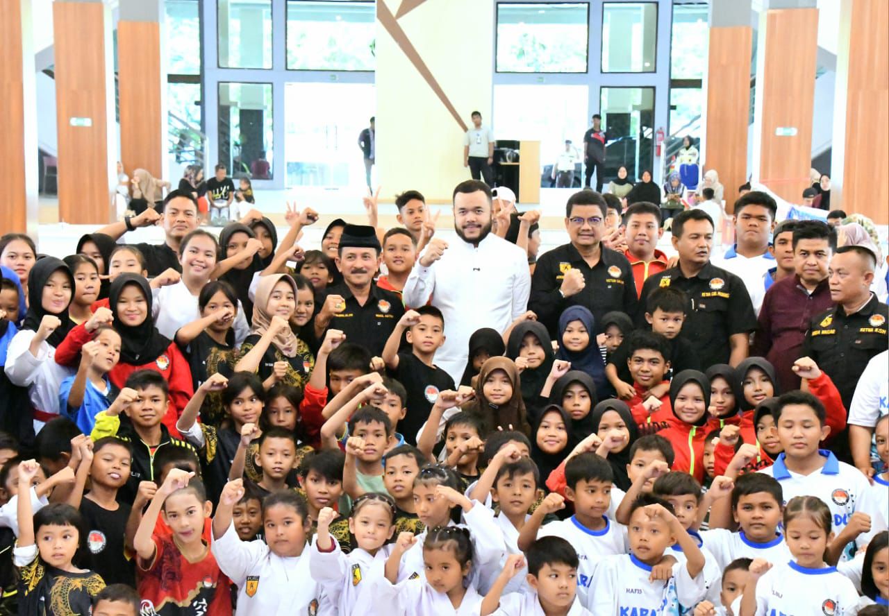 350 Atlet Karate se Sumbar Ikuti Kejurprov Perebutkan Piala Wali Kota Padang