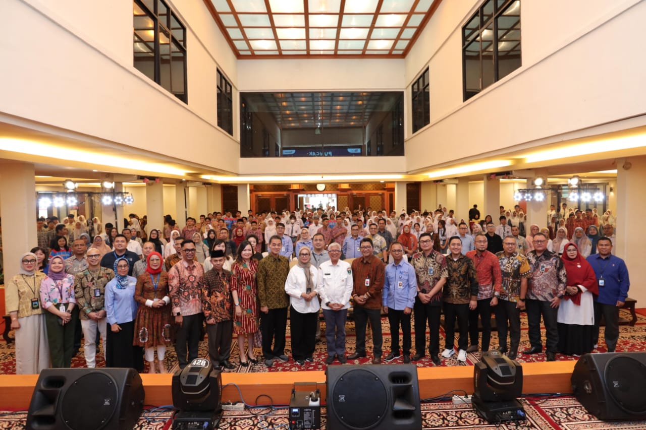 Puncak Hari Indonesia Menabung, OJK Sumbar Ajak Masyarakat Cerdas Finansial