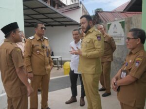 Wako Fadly Amran Cek Kondisi Sarpras SMPN 2 Padang