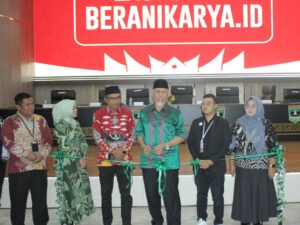 Gubernur Mahyeldi: Sumbar Berpotensi jadi Pusat Ekonomi Syariah Nasional