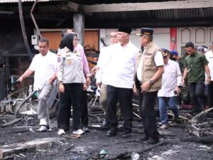Pemulihan Pasar Payakumbuh, Gubernur Minta Pemko Ambil Langkah Tegas dan Terukur