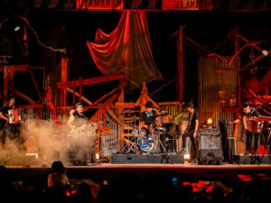 Berbagai Pertunjukan Seni Meriahkan Penutupan Pekan Nan Tumpah 2025