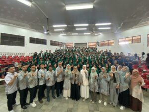 Pengenalan Himpunan Mahasiswa Teknik Pertanian dan Biosistem Warnai BAKTI Fateta 2025