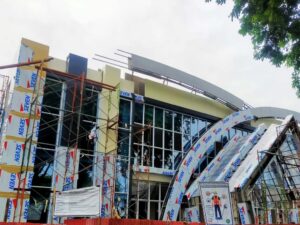 Pembangunan gedung perpustakaan Padang yang berada di Jalan Bagindo Aziz Chan, persis di sampung Gedung Youth Center, sudah hampir rampung.