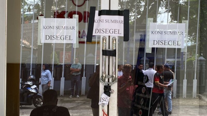 Sejumlah terlapor dalam kasus penyegelan KONI Sumatra Barat (Sumbar) mulai dimintai keterangan oleh penyidik Subdit 3 Ditreskrimum Polda