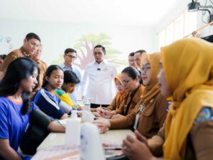 Program Cek Kesehatan Gratis (CKG) di sekolah resmi diluncurkan pada Senin (4/8/2025). Pemerintah jemput bola ke sekolah untuk melakukan